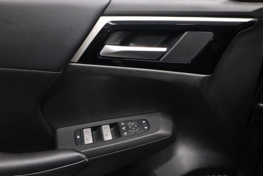 2024 Mitsubishi Outlander SE Black Edition