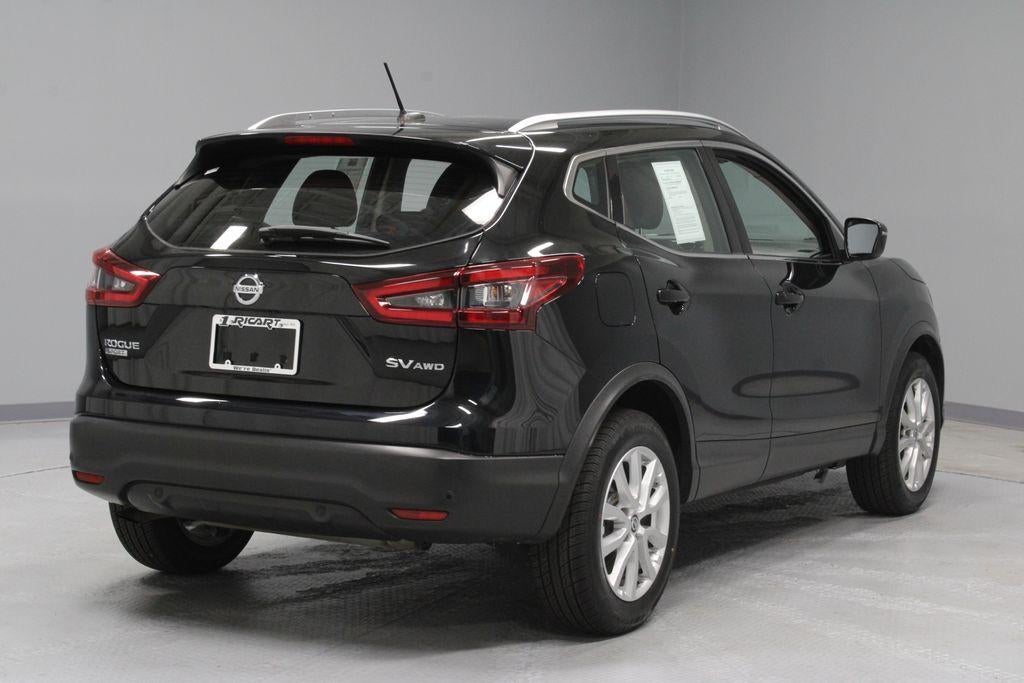 2022 Nissan Rogue Sport SV