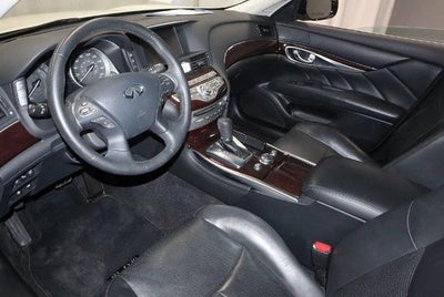 2017 INFINITI Q70 3.7X