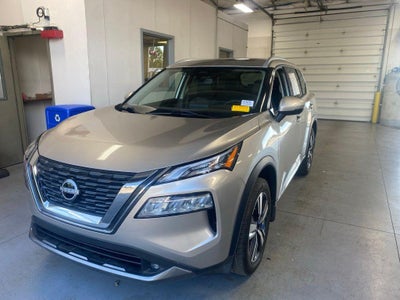 2022 Nissan Rogue SL