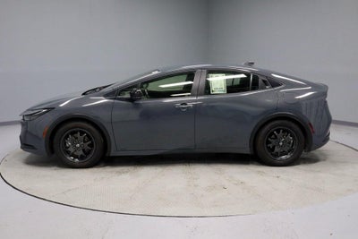 2023 Toyota Prius LE