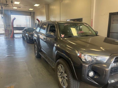 2016 Toyota 4Runner SR5 Premium