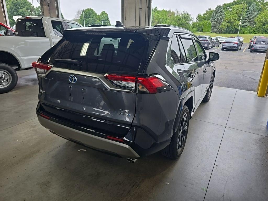 2023 Toyota RAV4 XSE