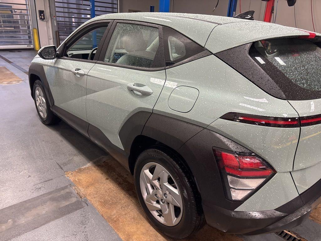 2025 Hyundai KONA SE