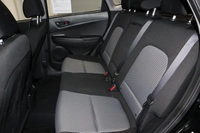 2023 Hyundai KONA SE