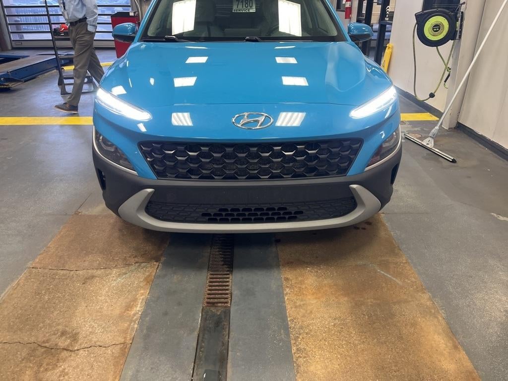 2022 Hyundai KONA SEL