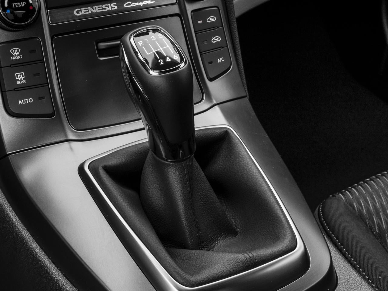 2016 Hyundai GENESIS Coupe 3.8 Ultimate