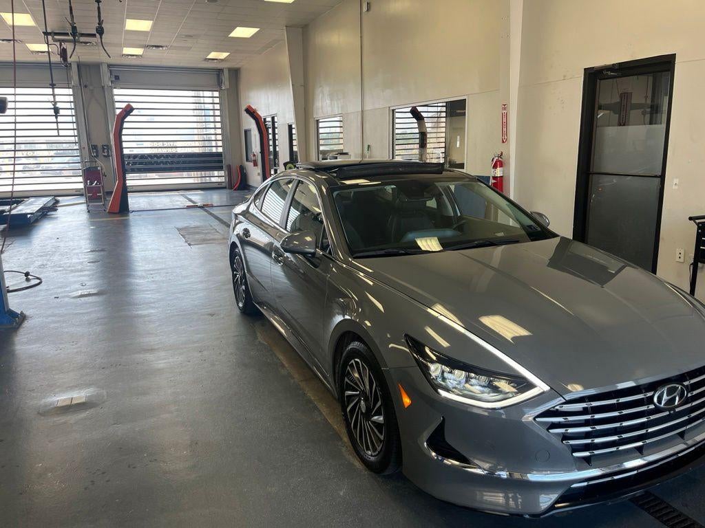 2023 Hyundai SONATA Hybrid Limited