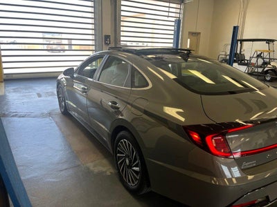 2023 Hyundai SONATA Hybrid Limited