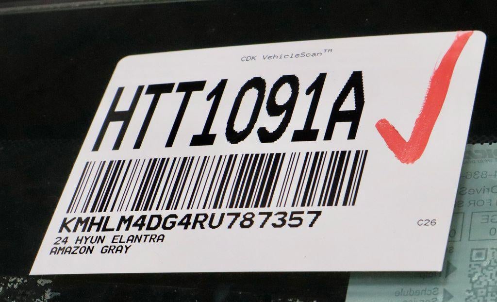 2024 Hyundai ELANTRA SEL