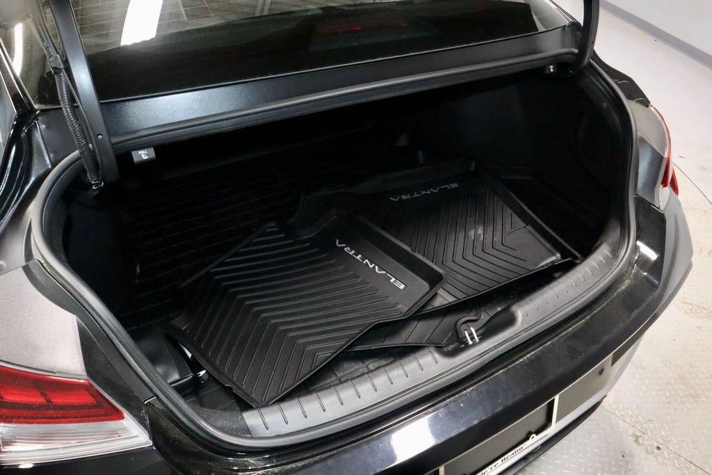 2024 Hyundai ELANTRA Hybrid Limited