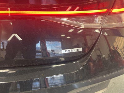 2024 Hyundai ELANTRA Hybrid Limited