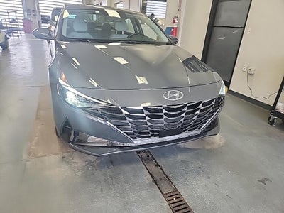 2023 Hyundai ELANTRA Limited