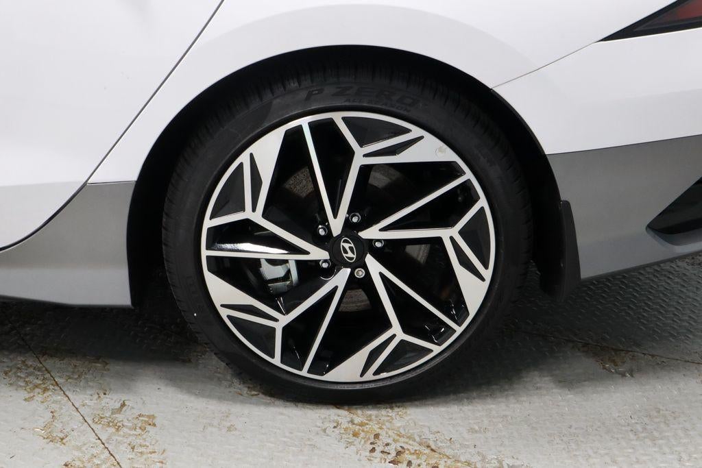 2025 Hyundai IONIQ 6 SEL
