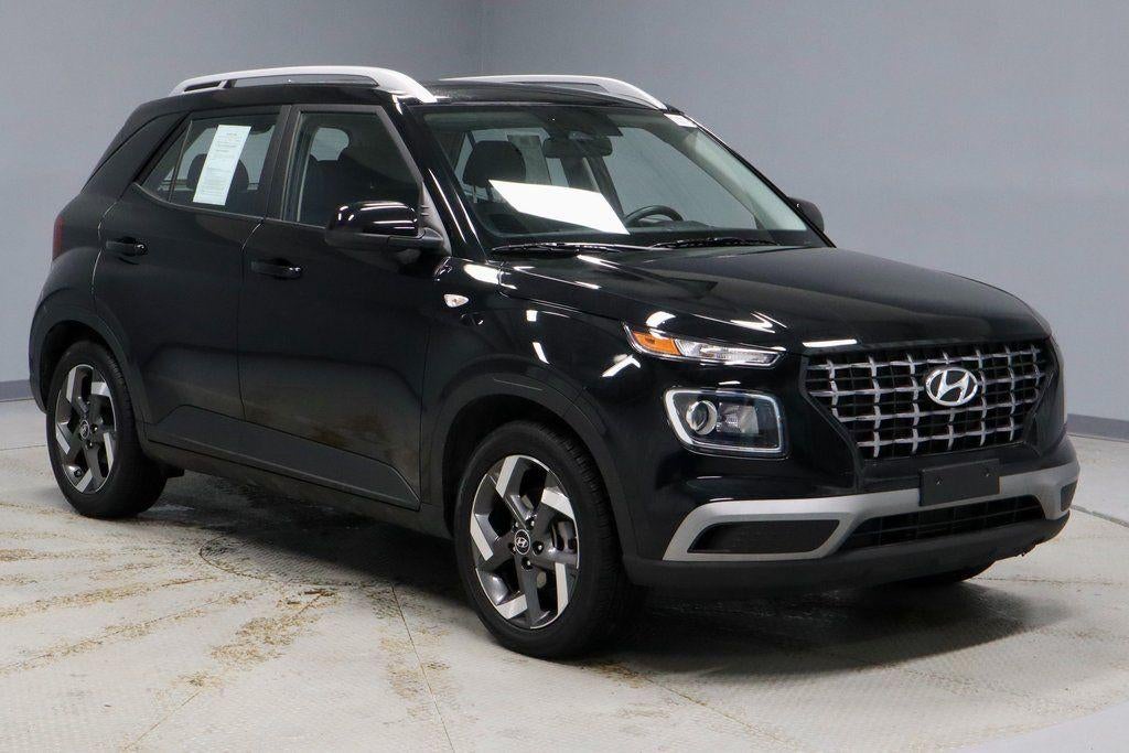 2025 Hyundai VENUE SEL