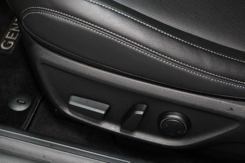 2024 Genesis G70 2.5T