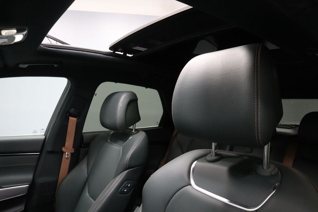 2023 Genesis GV70 2.5T Advanced
