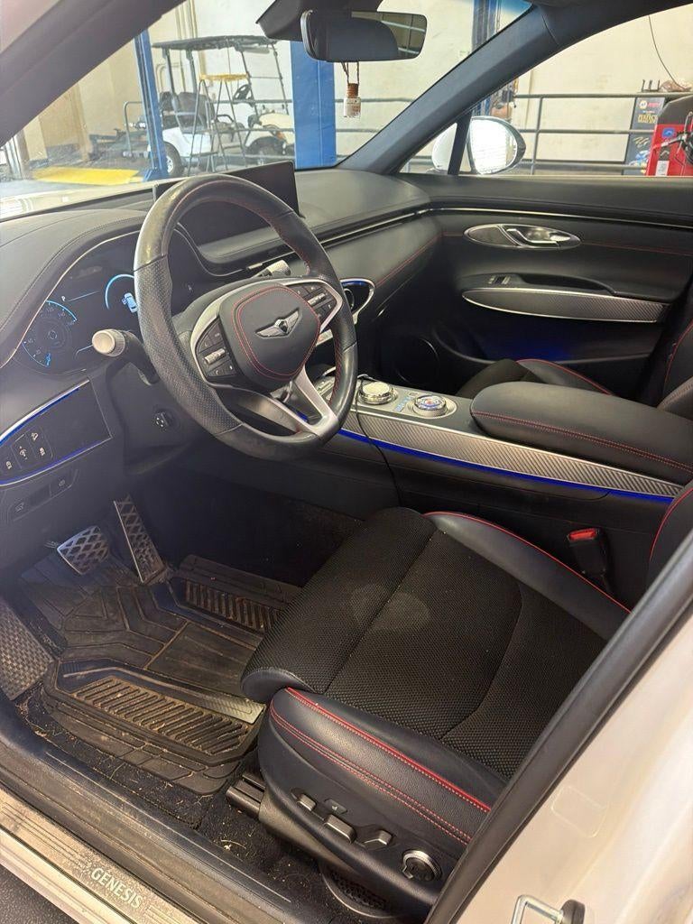 2023 Genesis GV70 2.5T Sport Prestige