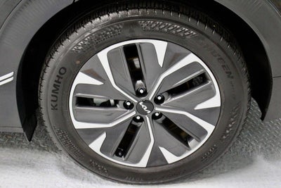 2024 Kia EV6 Light