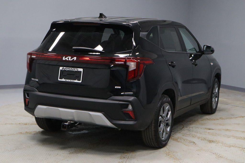 2025 Kia Seltos LX