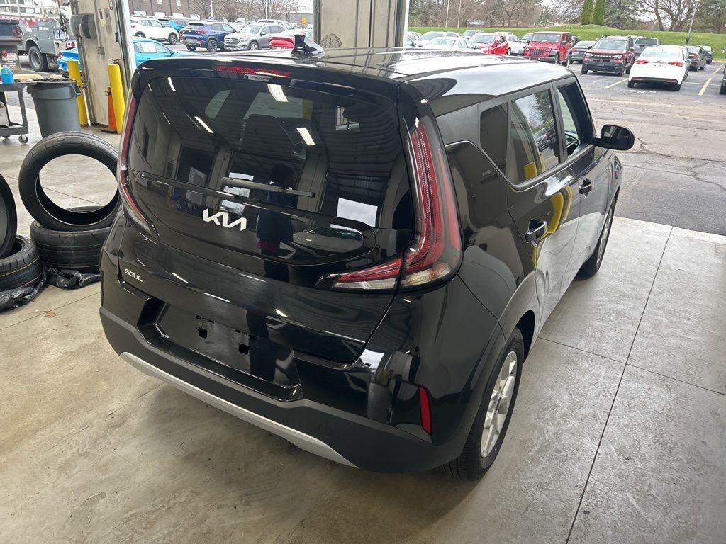 2025 Kia Soul LX