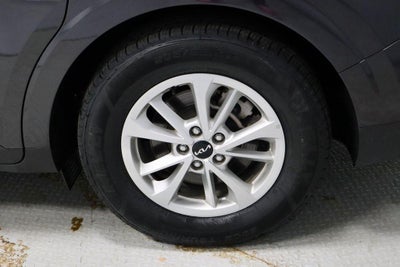 2024 Kia Carnival LX Seat Package