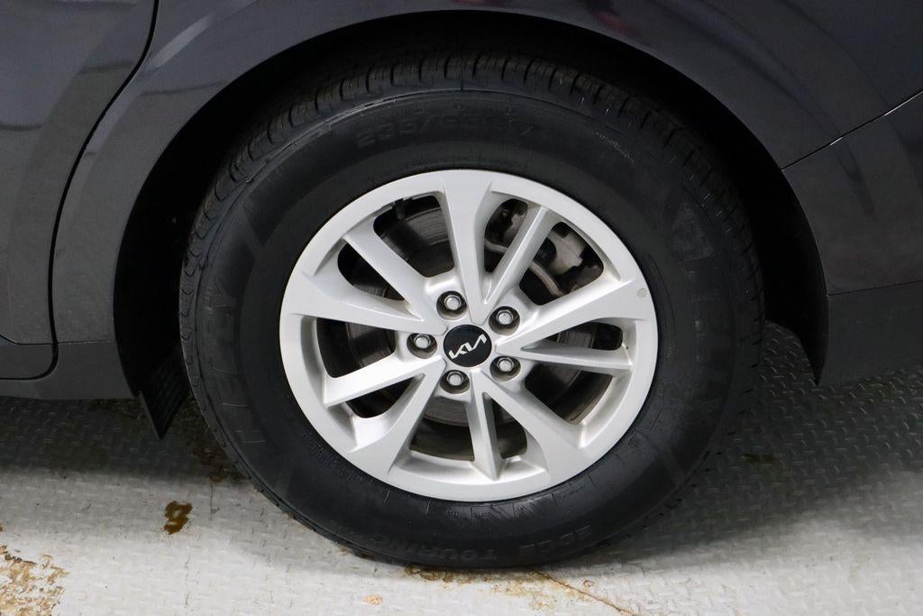 2024 Kia Carnival LX Seat Package