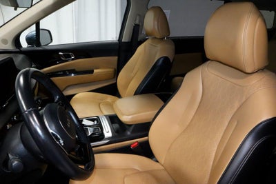 2023 Kia Carnival EX