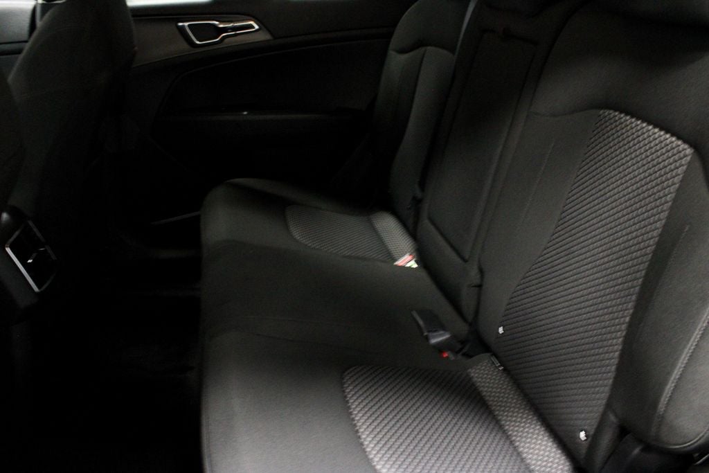 2025 Kia Sportage Hybrid LX