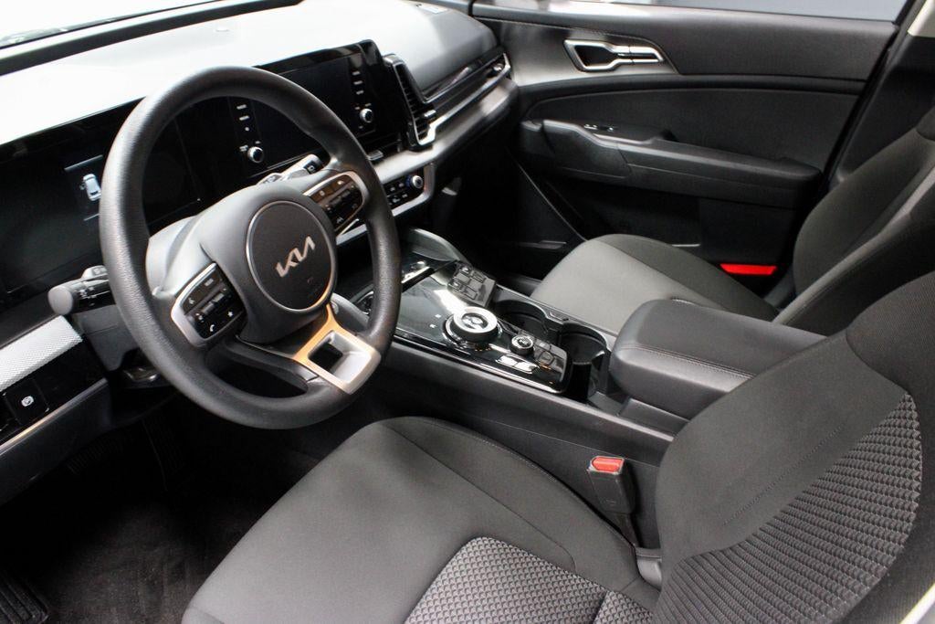 2025 Kia Sportage Hybrid LX