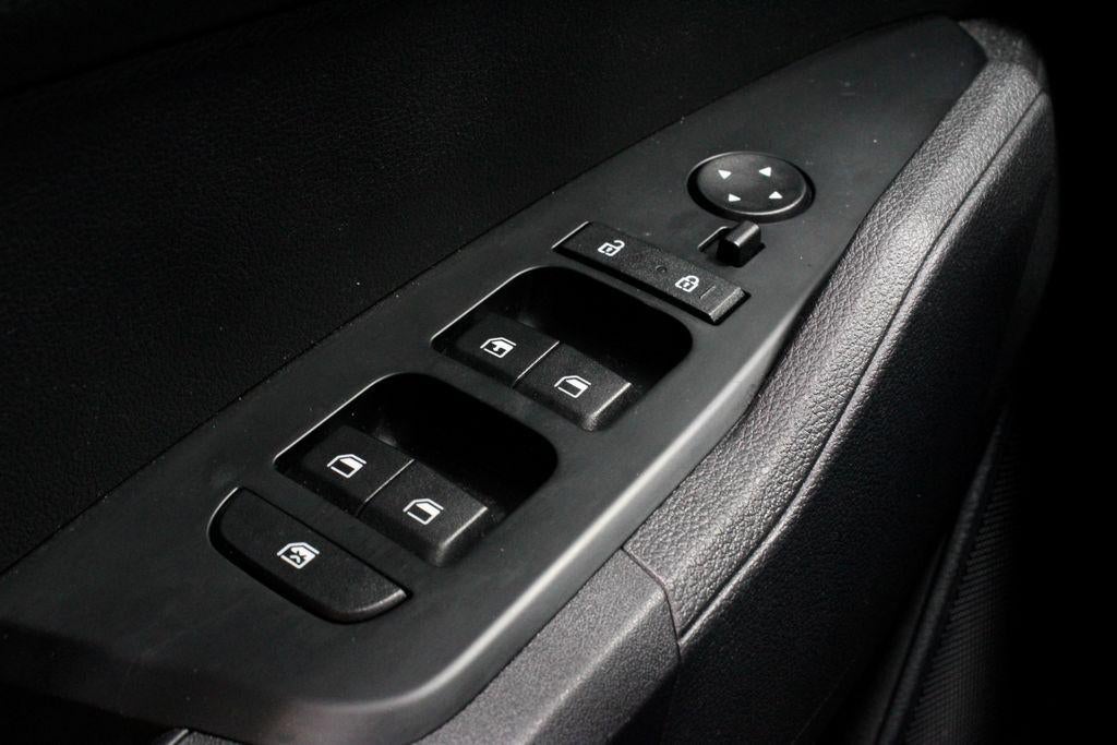 2025 Kia Sportage Hybrid LX