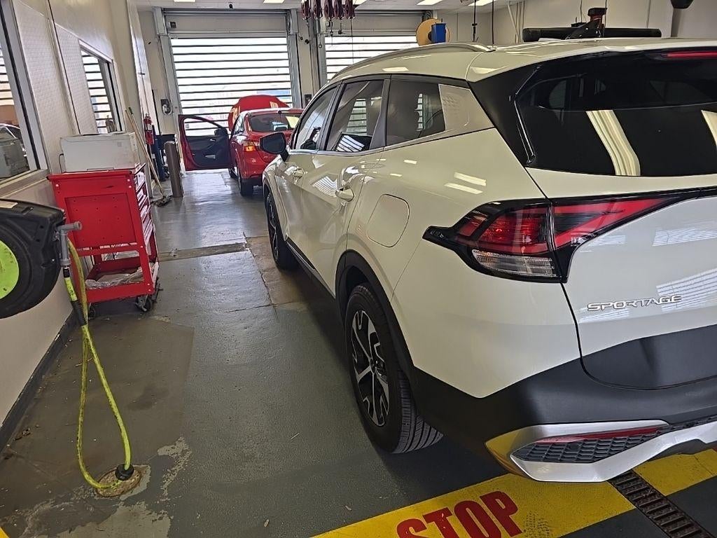 2023 Kia Sportage Hybrid EX