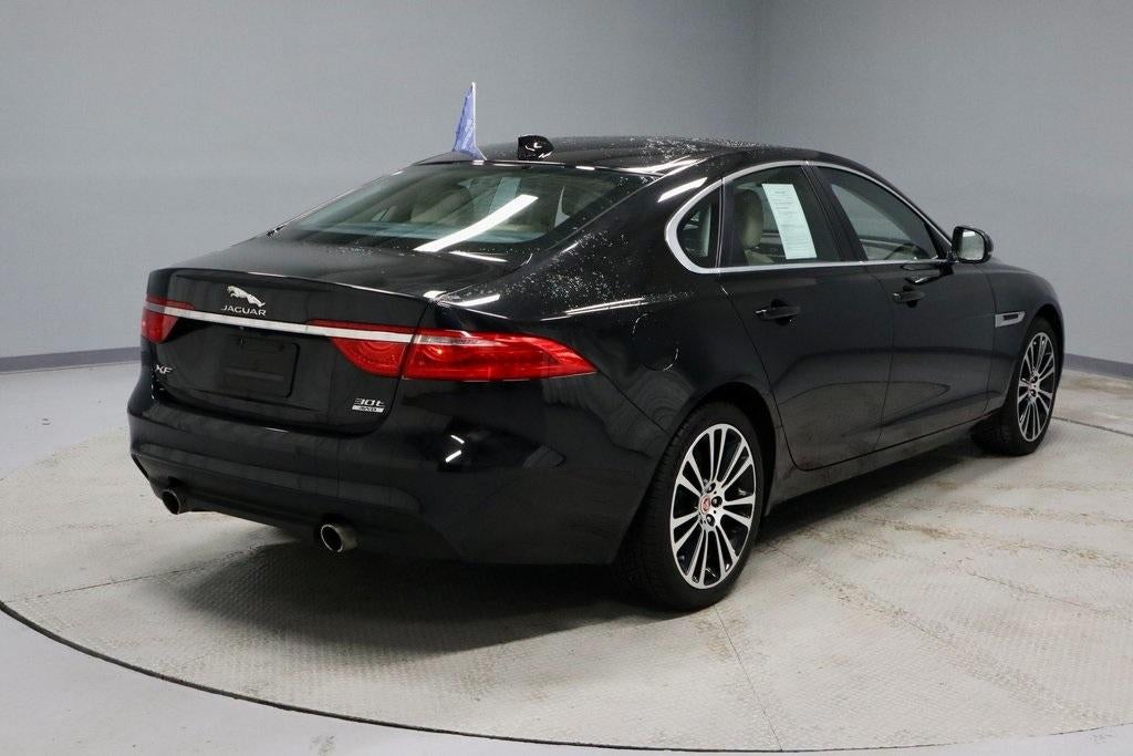 2020 Jaguar XF 30t Prestige