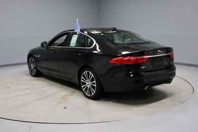 2020 Jaguar XF 30t Prestige