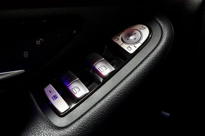 2020 Mercedes-Benz GLC GLC 300