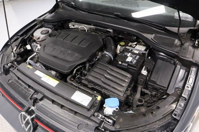 2024 Volkswagen Golf GTI SE