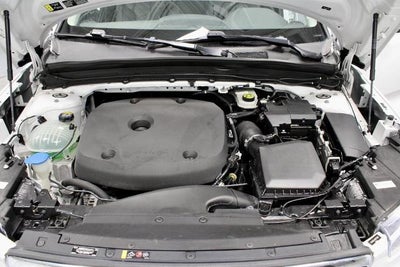 2022 Volvo XC40 T5 Inscription