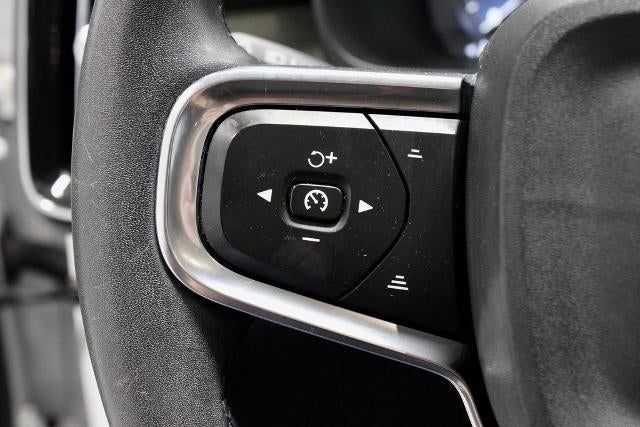 2022 Volvo XC40 T5 Inscription