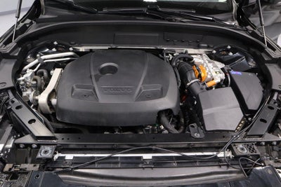 2024 Volvo XC60 Recharge Plug-In Hybrid T8 Plus Dark Theme