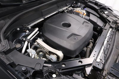 2024 Volvo XC60 Recharge Plug-In Hybrid T8 Plus Dark Theme