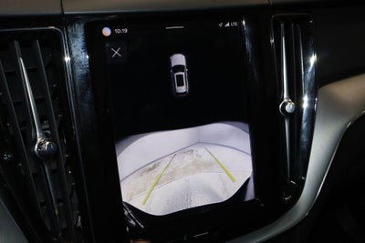 2024 Volvo XC60 Recharge Plug-In Hybrid T8 Plus Dark Theme