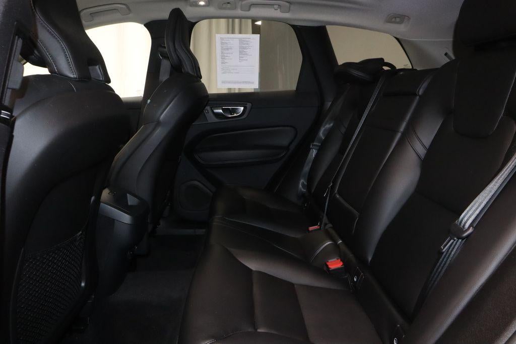 2023 Volvo XC60 B5 Core