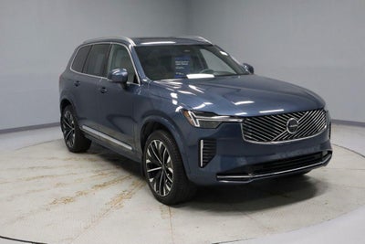2025 Volvo XC90 B5 Plus