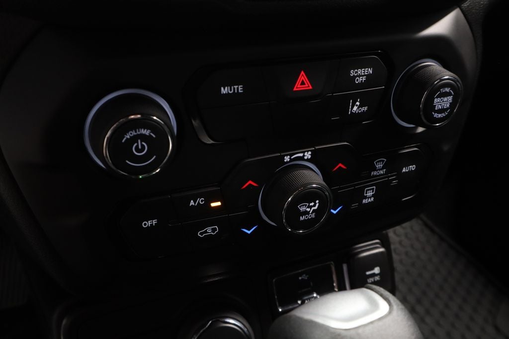 2022 Jeep Renegade Altitude