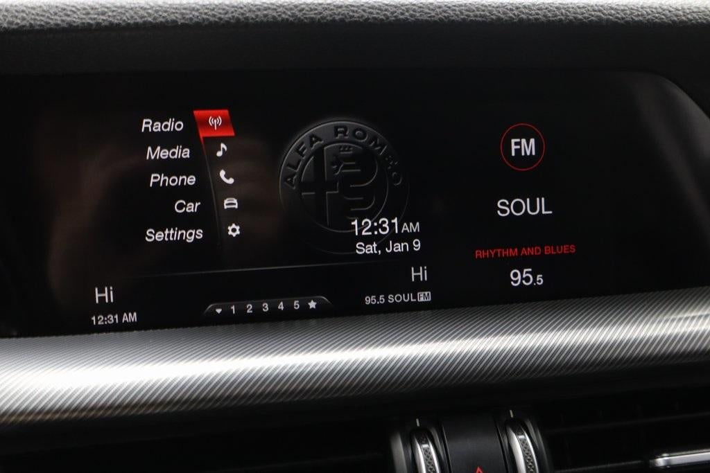 2018 Alfa Romeo Stelvio Base